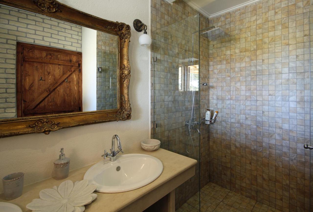 Grand View Afrodite Mythimna Exterior foto